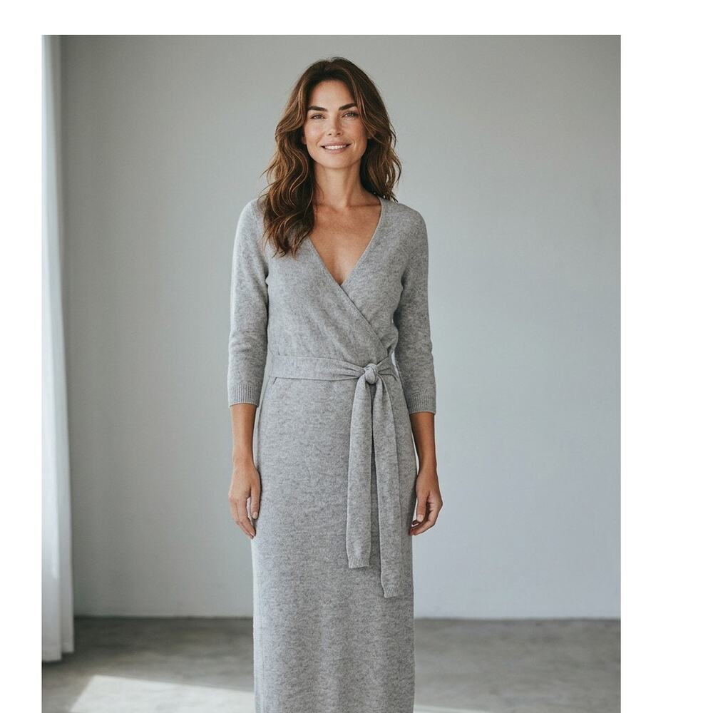 Autumn Cashmere XS  Sweater Dress Knit Quiet Luxury Minimalist Midi Clean Girl